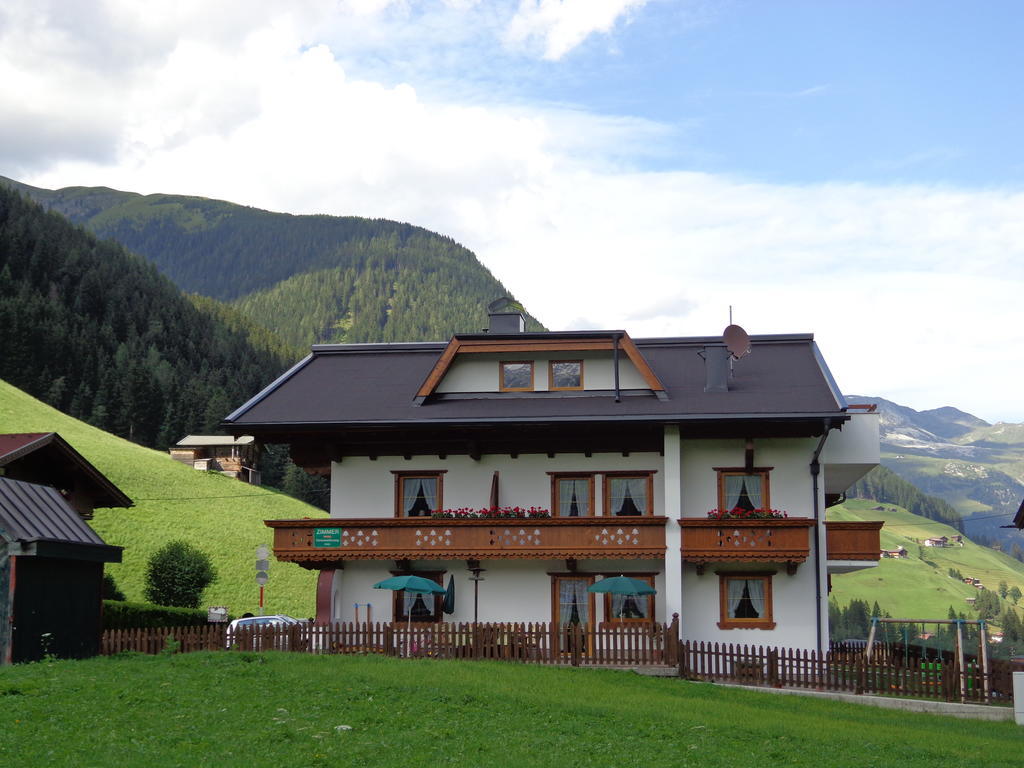 Haus Edring Apartment Tux Exterior photo